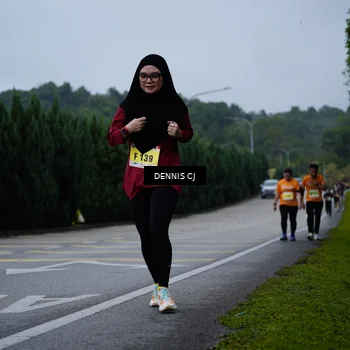 Runner Photo 8543412