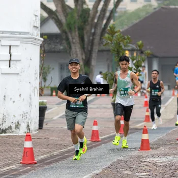 Runner Photo 8543414