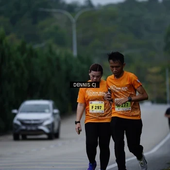 Runner Photo 8543423