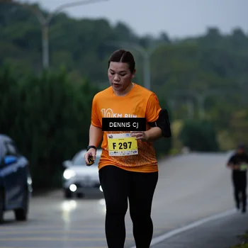 Runner Photo 8543446