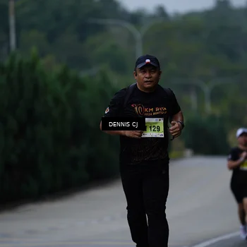 Runner Photo 8543453