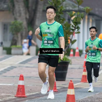 Runner Photo 8543461