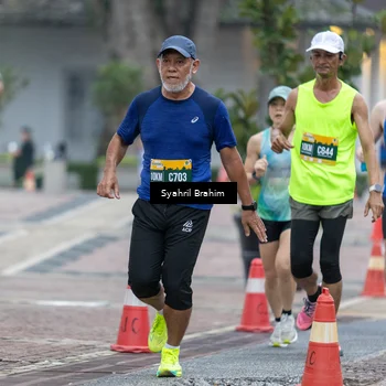 Runner Photo 8543465