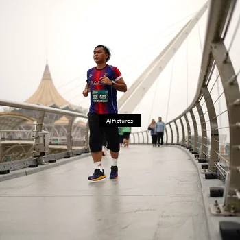 Runner Photo 8543520