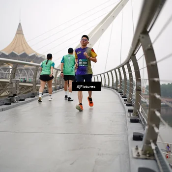 Runner Photo 8543538