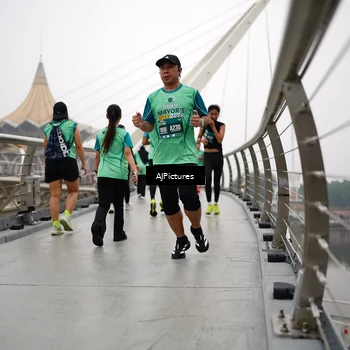 Runner Photo 8543545