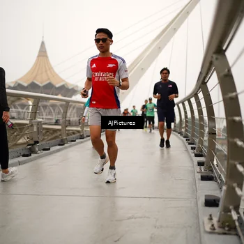 Runner Photo 8543550