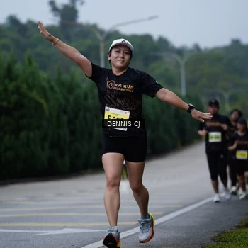 Runner Photo 8543562