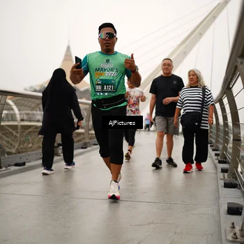 Runner Photo 8543573