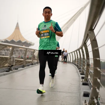 Runner Photo 8543575