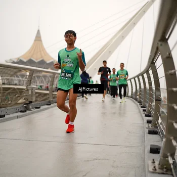 Runner Photo 8543582