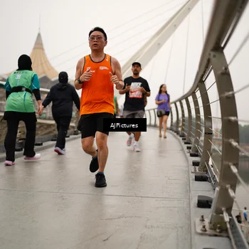 Runner Photo 8543594