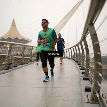 Runner Photo 8543626