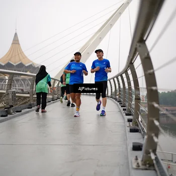 Runner Photo 8543631