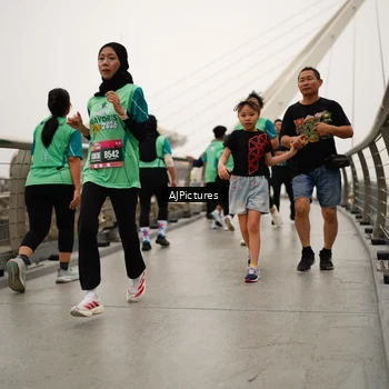 Runner Photo 8543641