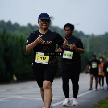 Runner Photo 8543663