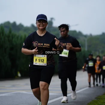 Runner Photo 8543669