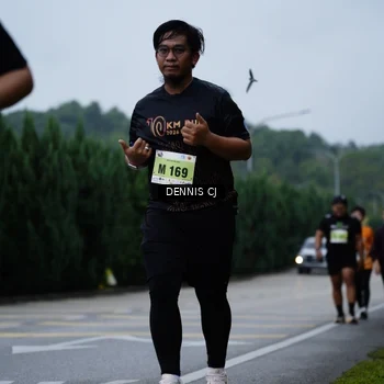 Runner Photo 8543673