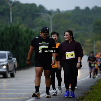 Runner Photo 8543681