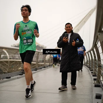 Runner Photo 8543684