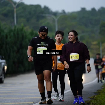 Runner Photo 8543692