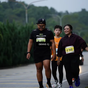 Runner Photo 8543695