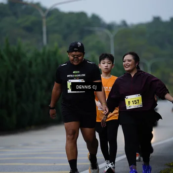 Runner Photo 8543699