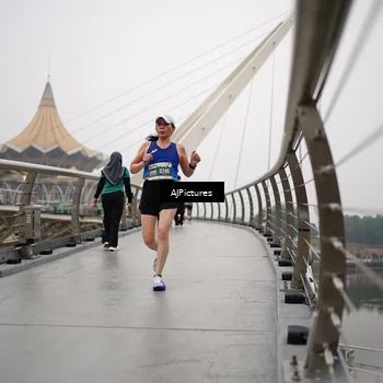 Runner Photo 8543701