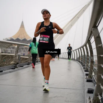 Runner Photo 8543712