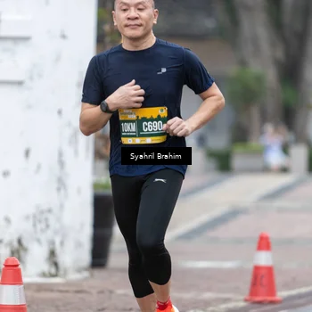 Runner Photo 8543727