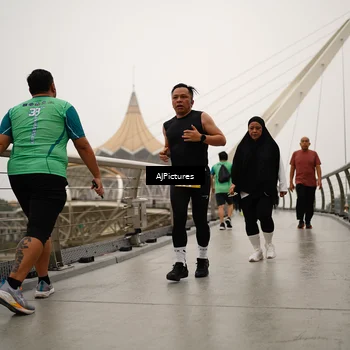 Runner Photo 8543741