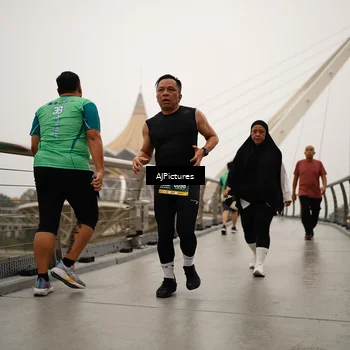 Runner Photo 8543744