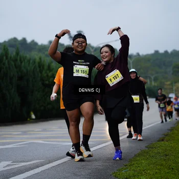 Runner Photo 8543759