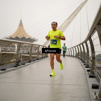 Runner Photo 8543760