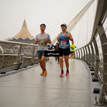 Runner Photo 8543761