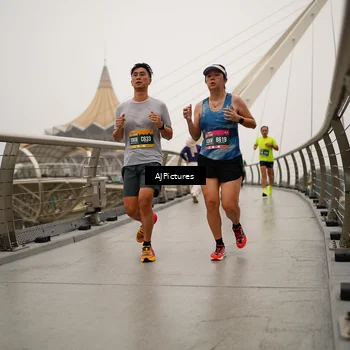 Runner Photo 8543765