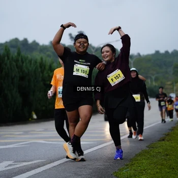 Runner Photo 8543766