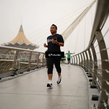 Runner Photo 8543776