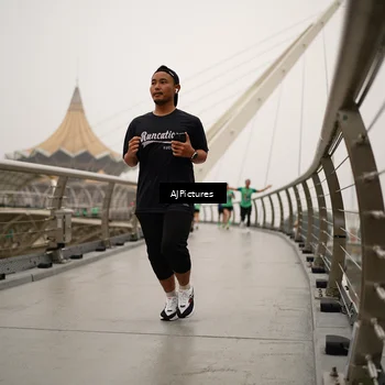 Runner Photo 8543780