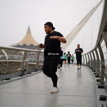 Runner Photo 8543782