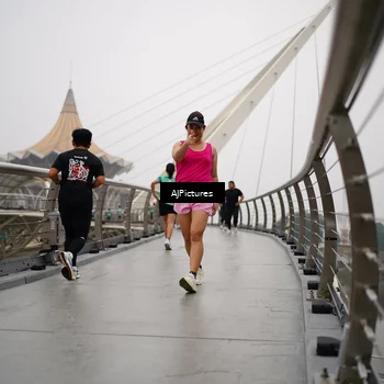 Runner Photo 8543784