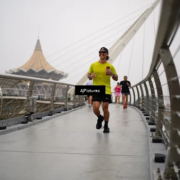 Runner Photo 8543791