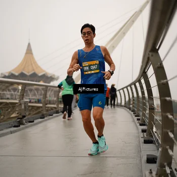 Runner Photo 8543801