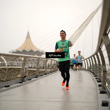 Runner Photo 8543817