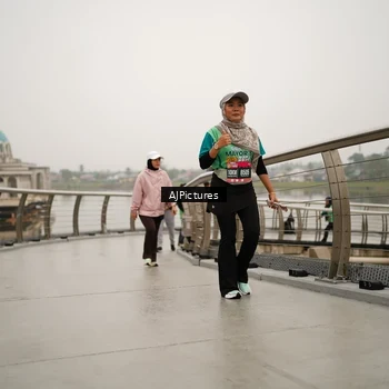 Runner Photo 8543820