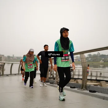 Runner Photo 8543837