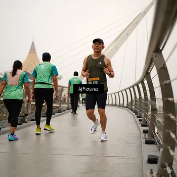 Runner Photo 8543867