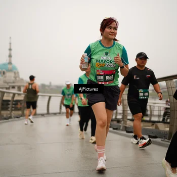 Runner Photo 8543869