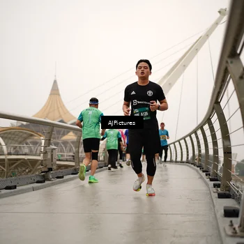Runner Photo 8543889