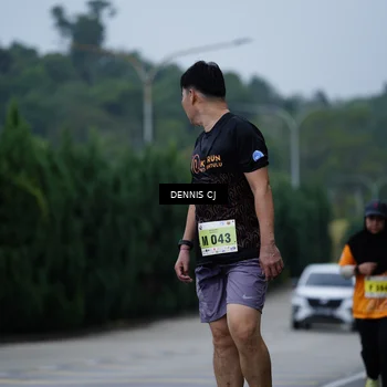 Runner Photo 8543898